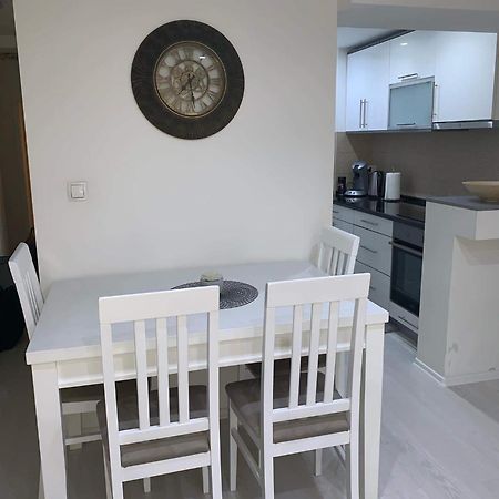 Apartman Arno Apartment ซาราเยโว ภายนอก รูปภาพ